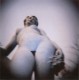 la poilue statue de l'esplanade.
attention, marbre chaud.

HOLGA . un peu floue pcq j'ai un mauvais scanner